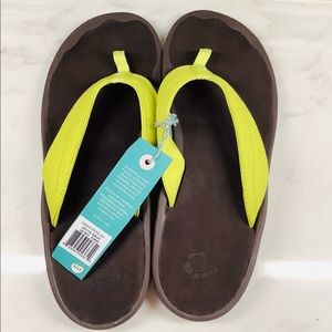 Olukai. NWT flip flops women’s